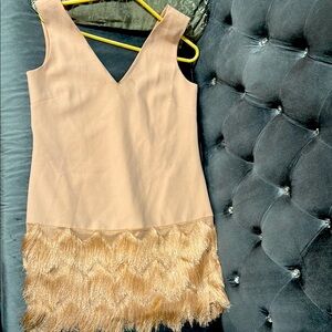 BCBGMaxAzria Cream Tiered Sheath Mini Dress V-Neck